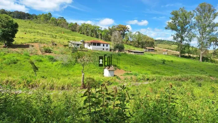 Imóvel para venda possui 240000 metros quadrados em Centro - Barbacena - MG