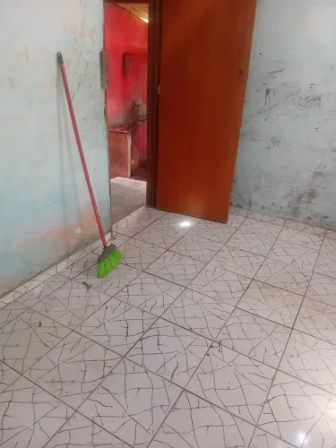 Vendesse casa em areia PB