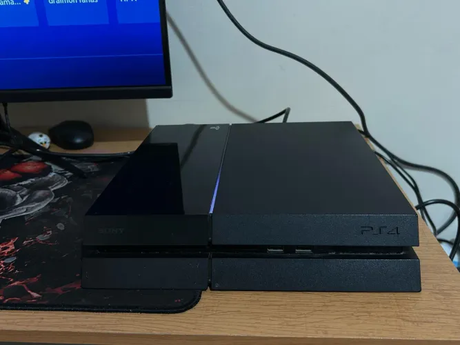 Ps4 LEIA A DESCRIÇÃO