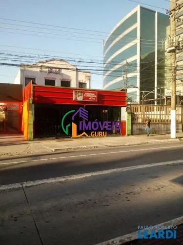 CASA ASSOBRADADA - BARRA FUNDA - SP