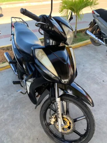 Avelloz Az1 econômica pronta para rodar!