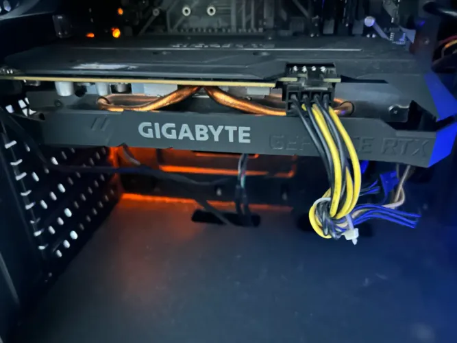 RTX 2060 6GB Gigabyte