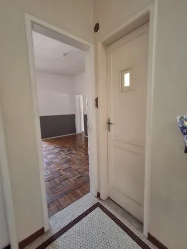 Amplo Apto.70m², 2 quartos. Garage, 4o.andar ,Fte.Fdos Ótima Localização