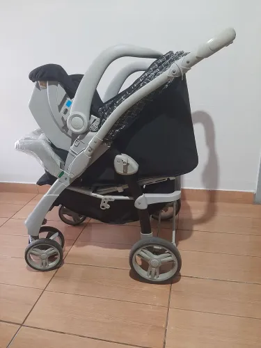 CARRINHO DE BEBÊ GALZERANO + BEBÊ CONFORTO