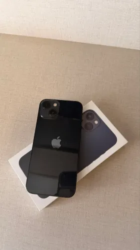 Vendo iphone 13; 256g
