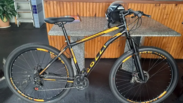 Bicicleta aro 29 novinha