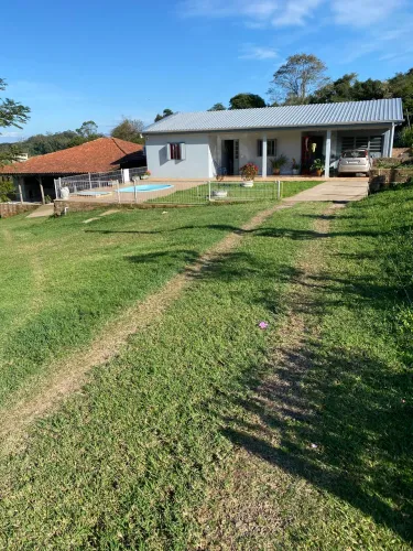 Vendo lindo sítio na fazenda Fialho Taquara 