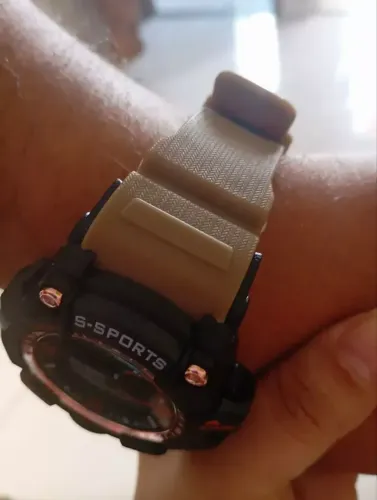 Relógio Digital Masculino À Prova D'Água Cronômetro De Pulso Silicone Led Original Militar