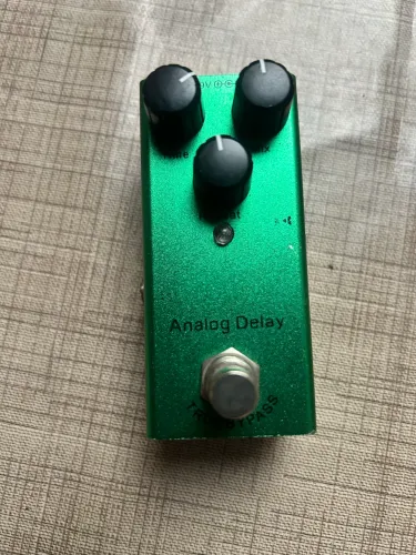 Pedal Anoalog Delay