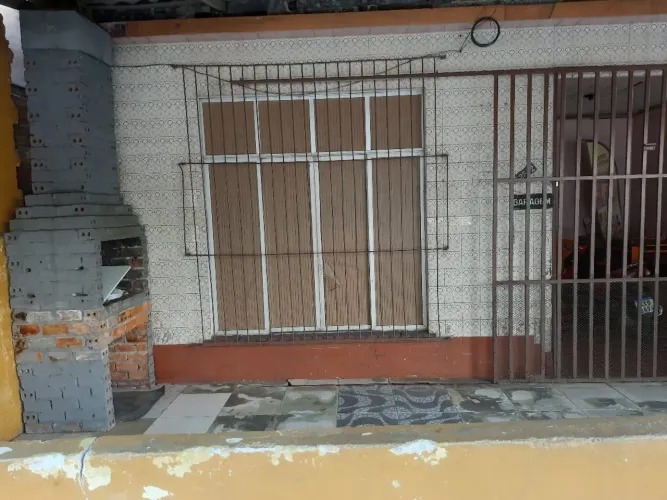CASA TÉRREA COM AMPLO TERRENO | MARCO