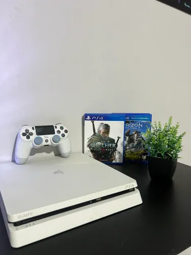 PLAYSTATION 4 SLIM BRANCO 