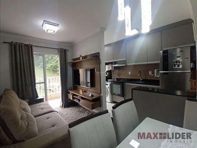 Apartamento á Venda em Cotia