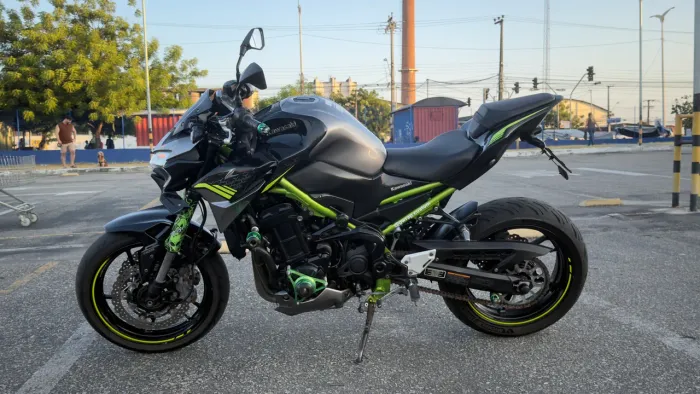 Z900