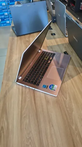 NOTEBOOK ASUS