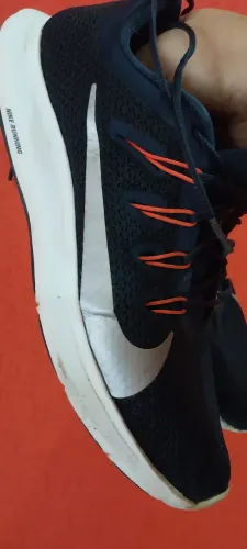 Nike Quest 2 Original número 41 bom p trabalhar