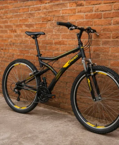 Bike Caloi Andes aro 26 SemiNova c/ NF