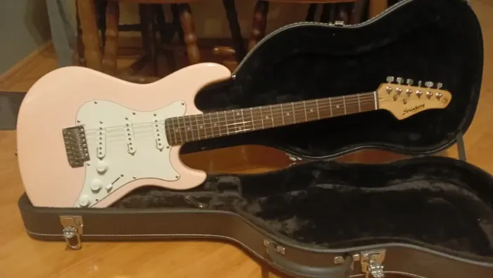 Guitarra Strinberg® Stratocaster