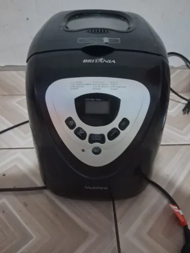 Maquina de pao Britânia