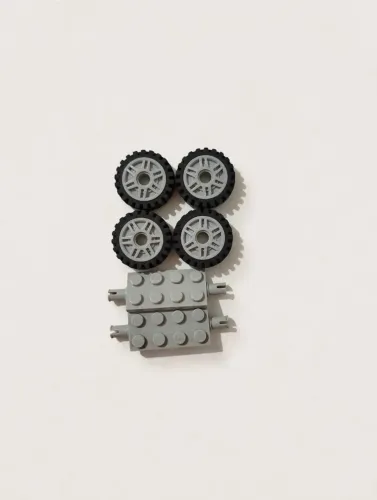 4 rodas de Lego original com 2 suportes