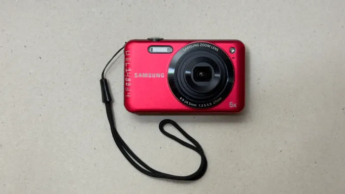 Câmera Digital Samsung - 12.2 MP e 5x de zoom (câmera estilo cybershot)