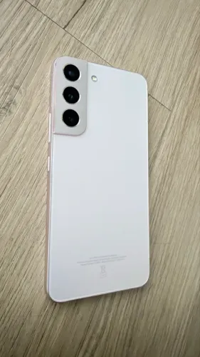Samsung S22 FE (riscas na tela)