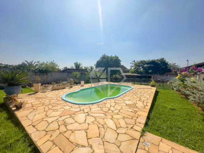 Chácara com 3 dormitórios à venda, 1000 m² por R$ 550.000 - Nova Suíça - Piracicaba/SP