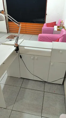 Mesa para manicure 