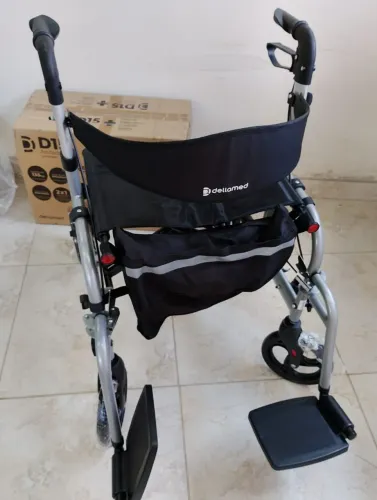 Andador Cadeira 2 em 1 D15 até 135 Kg Dellamed. Novo, na caixa <br>