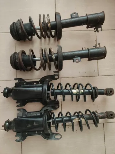 Vectra gl, gls, cd 97 a 2005 4 Amortecedores Suspensão Completo  - Originais em Bom Estado
