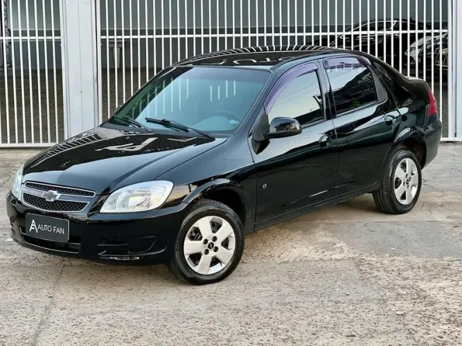 Chevrolet Prisma Sed. LT 1.4 8V Flexpower 4P 2012