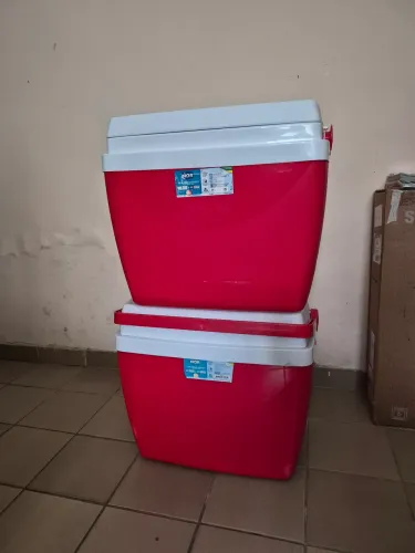 Caixa térmica 34L Seminova 