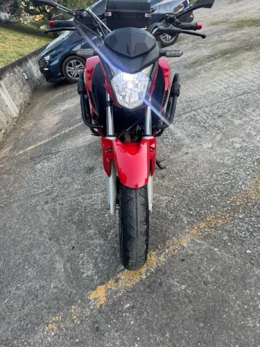 Moto zero barato.