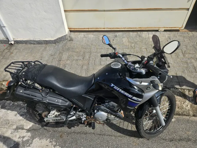 Xtz 250 , 2018/2019, cor preta, Tenerê.