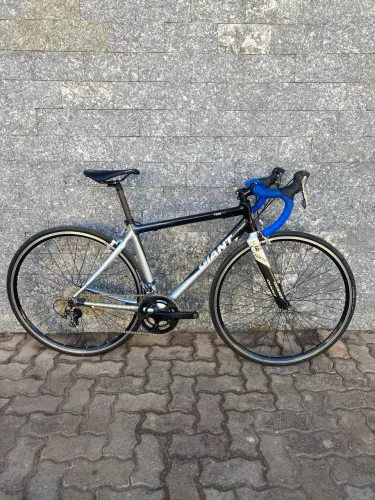 Giant TCR C3 Carbono - Tamanho 48