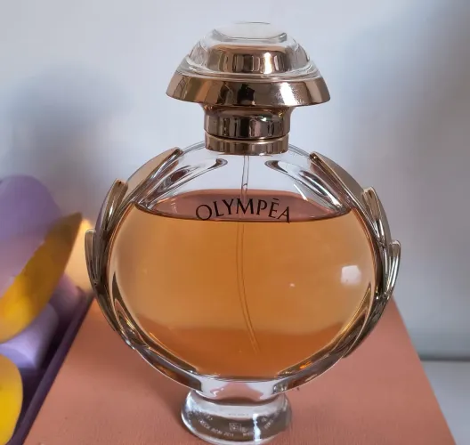 Perfume olympea