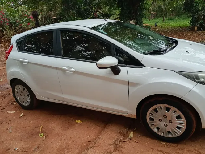 Ford Fiesta 1.5 16V Flex Mec. 5P 2016