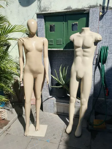 Vende- se um casal de manequim