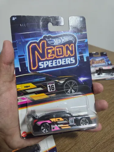 4 UNI HOT WHEELS - SÉRIE NEON SPEEDERS 