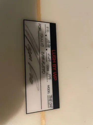Vendo Prancha de Surf 6.2 Tanio Barreto