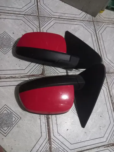 Vendo par de retrovisor  do celta 