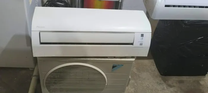 Ar condicionado Daikin - Instalação inclusa) leia descrição