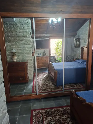 Guarda roupa madeira