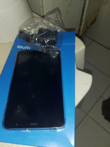 Tablet multi M8 4g 2+ 32gb 2.0GHZ acompanhado com capa e carregador 