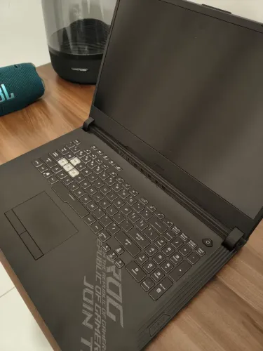 Notebook Asus Rog Strix sem funcionar. Para retirada de peças!