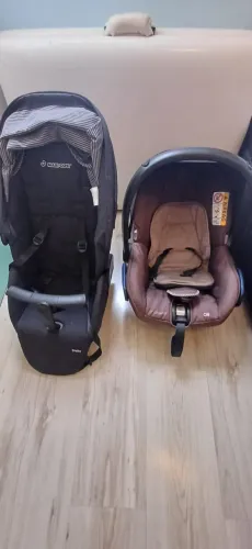 Carrinho de bebê Max cosi