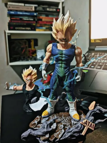 Action Figure Majin Vegeta Dragon Ball Z