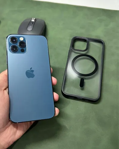 iPhone 12 Pro - IMPECÁVEL 