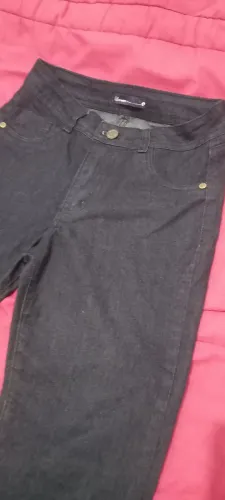 Calca jeans escuro feminina