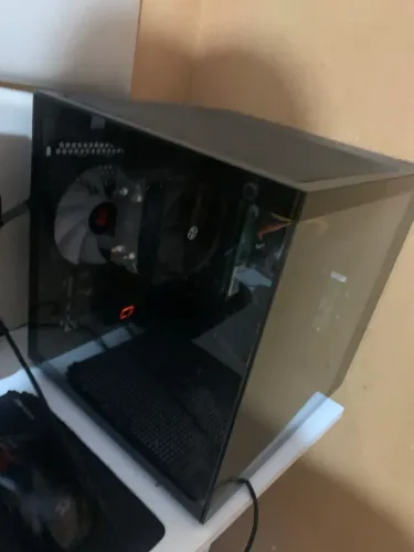 PC PARA JOGOS E ESTUDOS 