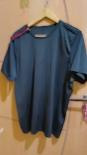 2 pecas Desapego de camisetas